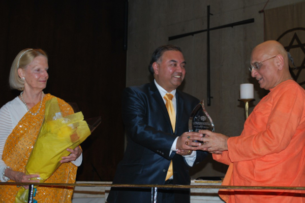 Bhakti Charu Swami UNO 600x400